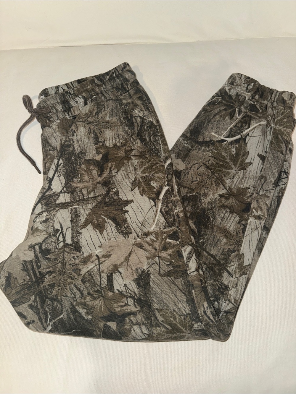 Hollister Camo Sweat Pants M